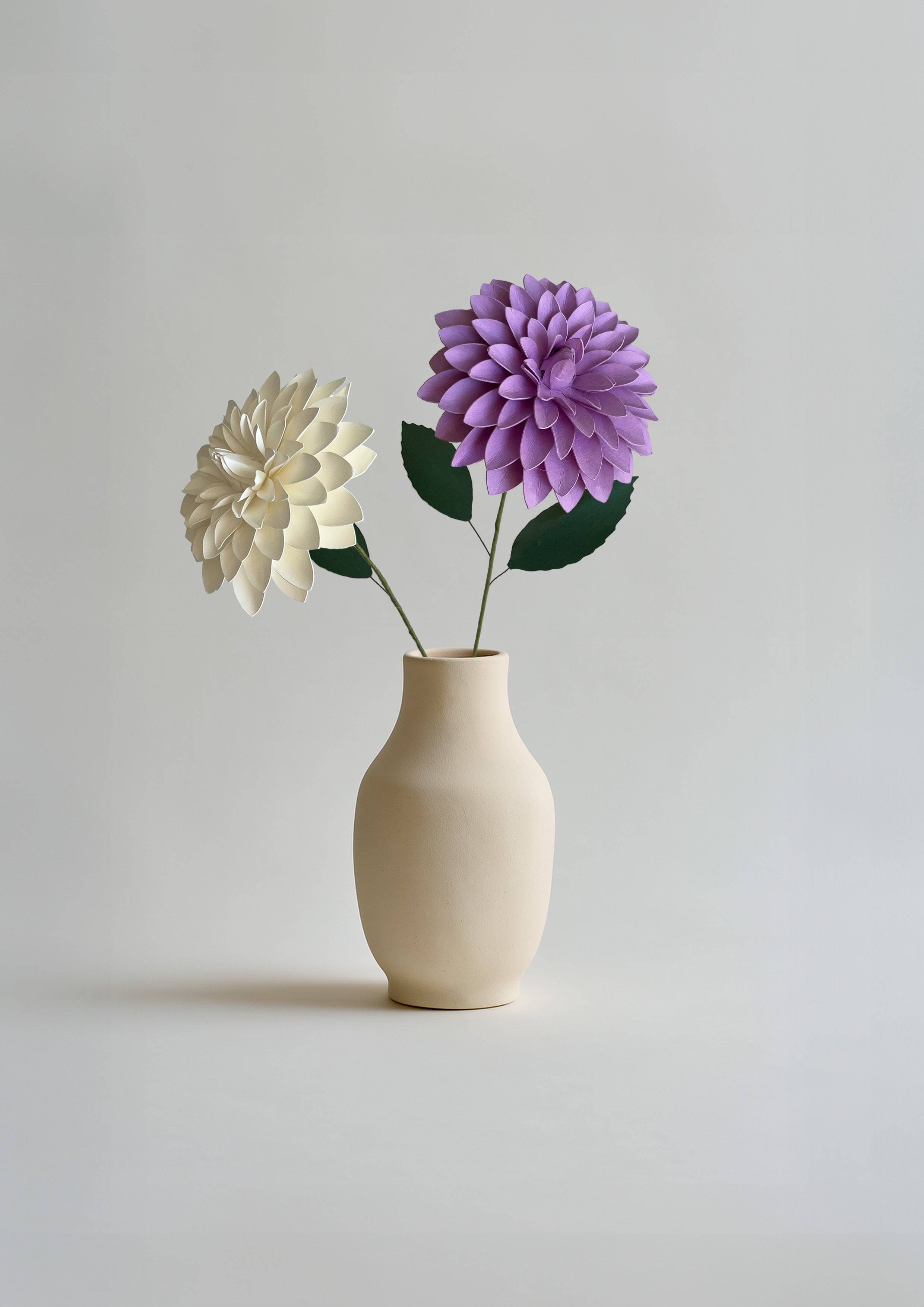 Dahlia – Hvid Papirblomst Dansk Håndværk