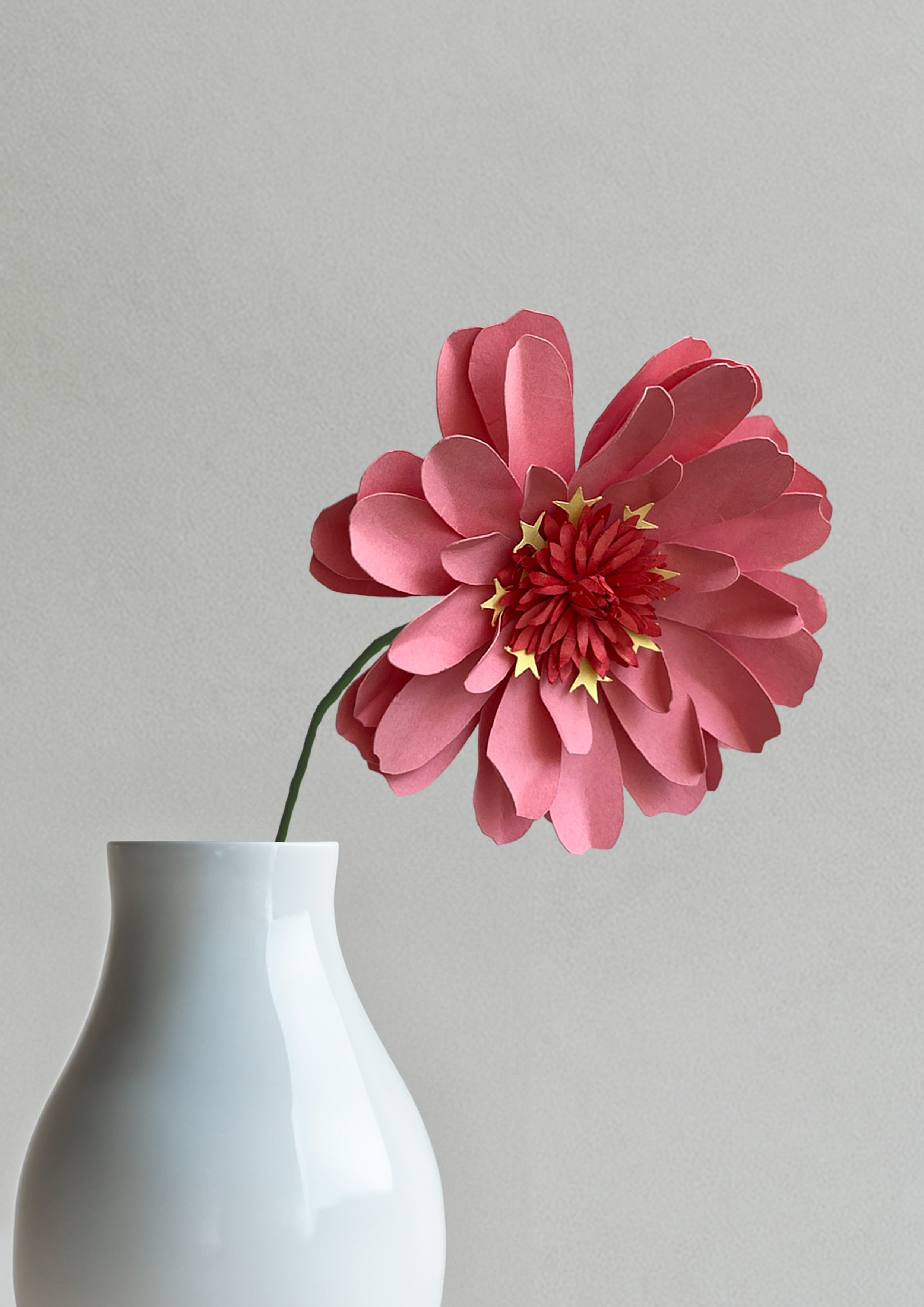 Nordic Zinnia – håndlavet frøkenhat evighedsblomst i FSC-papir